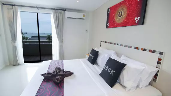 Natural Beach Baan-Sila Hotel | Chonburi (vilayet) - Pattaya (ve civarı) - Pattaya - Pattaya Körfezi