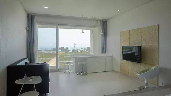 Laotzu Resort Pension | Jeju Adası - Seogwipo - Seogwipo Şehri