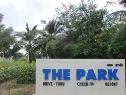 The Park Drive-Thru Check-In Resort | Pathum Thani (ili) - Thanyaburi - Prachathipat