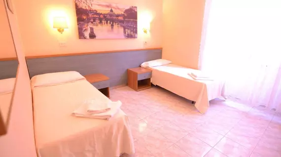 Hotel Castelfidardo | Lazio - Roma (ve civarı) - Roma Kent Merkezi - Rione XVIII Castro Pretorio