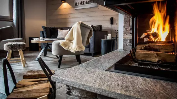 Chalet Skadi By Village Montana | Auvergne-Rhone-Alpes - Savoie (bölge) - Val-d'Isere