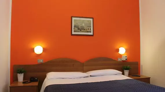 Hotel Catalani e Madrid | Lombardy - Milano (ve civarı) - Milano - Citta Studi