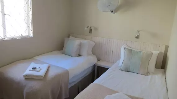 AppleBee Guest Cottage | Eastern Cape - Makana - Grahamstown