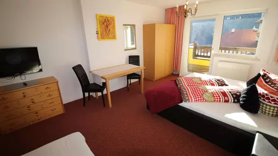 Europa Pension Tirol | Tirol - Landeck (ve civarı) - Fliess