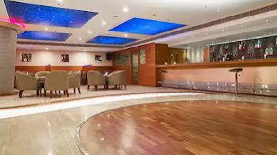 Sivaraj Holiday Inn | Tamil Nadu - Salem (ve civarı) - Salem