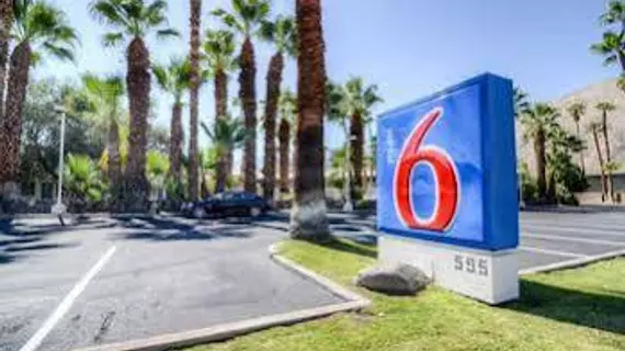 Motel 6 Palm Springs East | Kaliforniya - Imperial County - Palm Springs (ve civarı) - Palm Springs