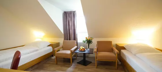 Hotel Schumacher Düsseldorf | Kuzey Ren-Westfalia - Düsseldorf (ve civarı) - Düsseldorf - Stadtmitte