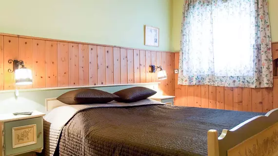 Hotel Kuhn | Trentino-Alto Adige - Güney Tirol (il) - Terlano