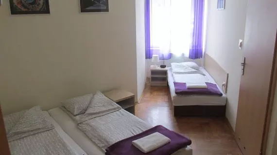 Hostel Euro-Room | Küçük Polonya Voyvodalığı - Krakow (ve civarı) - Krakow - Stare Miasto