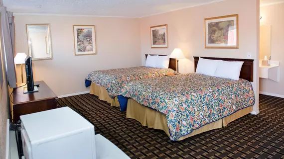 Grand View Plaza Inn & Suites | Kansas - Grandview Plaza