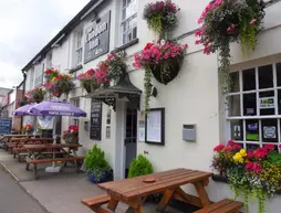 London Inn | Gloucestershire (kontluk) - Cotswold District - Cheltenham