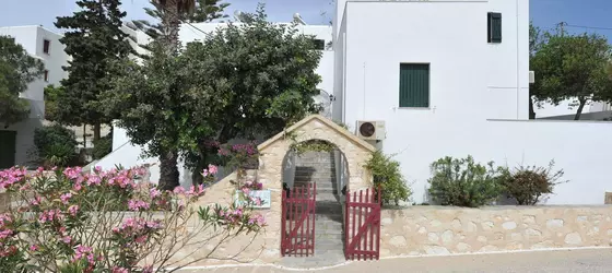 Rallis Apartments | Ege Adaları - Paros