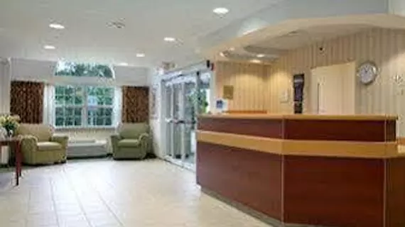 Microtel Inn & Suites Dover by Wyndham | New Hampshire - Portsmouth (ve civarı) - Dover