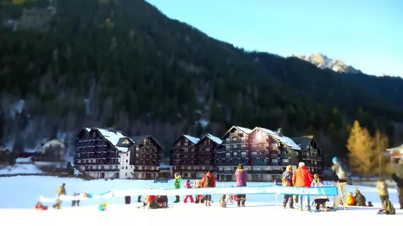 Les Balcons du Savoy | Auvergne-Rhone-Alpes - Haute-Savoie (bölge) - Chamonix-Mont-Blanc - Chamonix Kent Merkezi