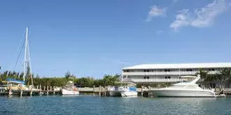 Flamingo Bay Hotel & Marina