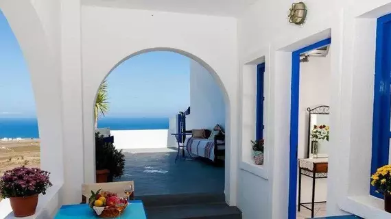 Georgis Apartments | Ege Adaları - Santorini