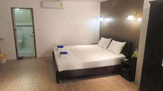 Allstar Guesthouse | Phuket (ve civarı) - Thalang