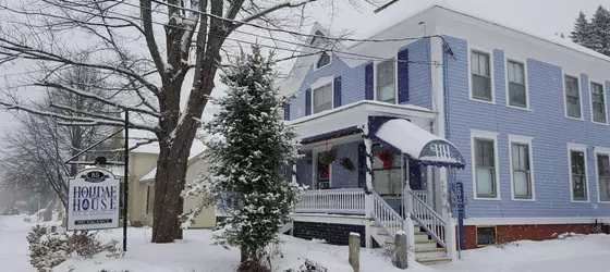 Austin's Holidae House Bed & Breakfast | Maine - Rumford (ve civarı) - Bethel