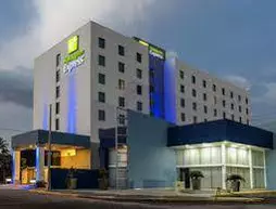 Holiday Inn Express Culiacan | Sinaloa - Culiacan (ve civarı) - Culiacan