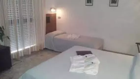 Hotel Montecarlo | Toskana - Siena (vilayet) - Chianciano Terme