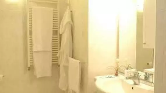 Hotel Savoia | Veneto - Belluno (vilayet) - Livinallongo del Col di Lana