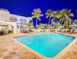 Boca Raton Plaza Hotel and Suites | Florida - Palm Beach - Batı Palm Beach (ve civarı) - Boca Raton