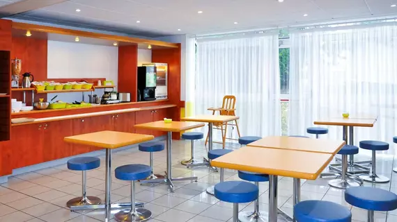 ibis budget Rennes Cesson | Brittany - Ille-et-Vilaine - Cesson-Sevigne