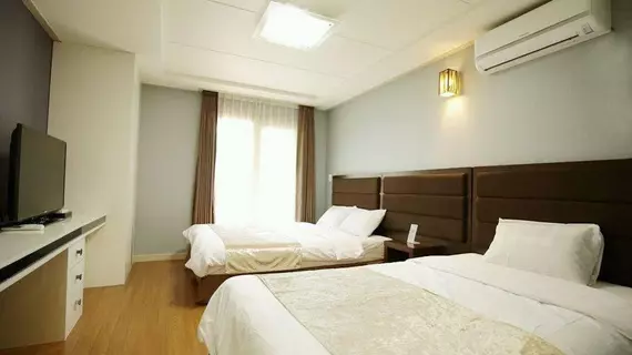 Jeju Airport Hotel | Jeju Adası - Jeju - Yeon-dong