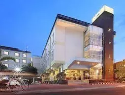 Grage Ramayana Hotel | Yogyakarta Özel Bölgesi - Yogyakarta (ve civarı) - Yogyakarta - Gedongtengen