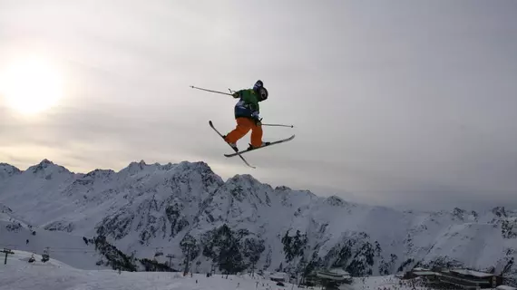 Hotel Garni Mondin | Tirol - Landeck (ve civarı) - Ischgl