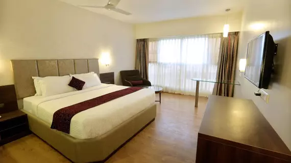 Hotel Central Excellency | Gujarat - Chorasi - Surat