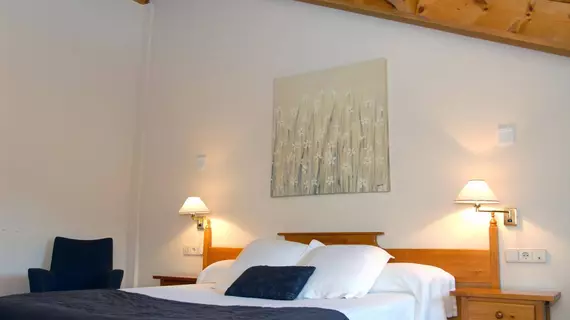 Hotel Florido | Katalonya - El Pallars Sobirà - Sort