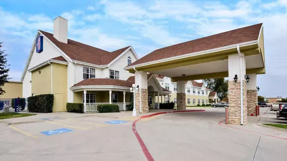 Motel 6 North Richland Hills | Teksas - Fort Worth (ve civarı) - North Richland Hills