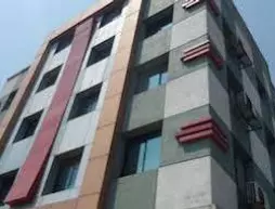 Pacific Suites Hotel | Maharaştra - Pune Bölgesi - Pune