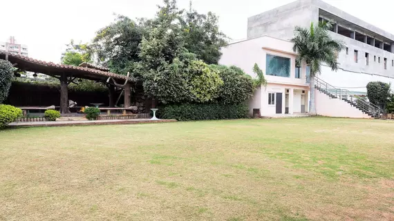 Treebo Fort Club | Telangana - Haydarabad (ve civarı) - Haydarabad - Attapur