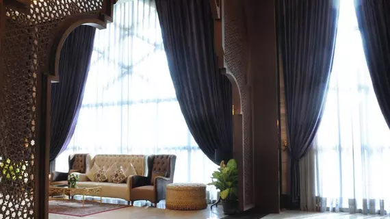 Al Meroz Hotel Bangkok - The Leading Halal Hotel | Bangkok - Bang Kapi - Ramkhamhaeng