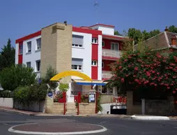 Hôtel Les Myrtes | Occitanie - Herault (bölge) - Montpellier (ve civarı) - Montpellier - Estanove