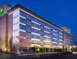 Holiday Inn Hotel & Suites Warren | Michigan - Detroit (ve civarı) - Warren