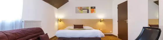 INTER-HOTEL Acadine | Normandiya - Eure (bölge) - Le Neubourg