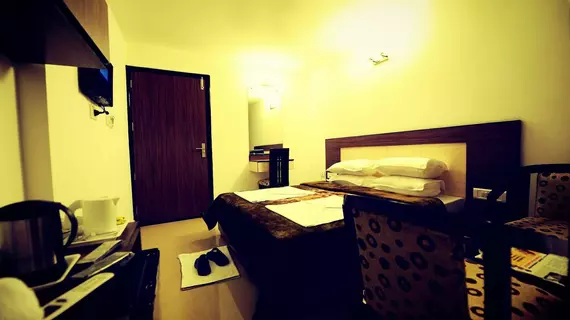 Hotel HKJ Residency | Pencap - Amritsar