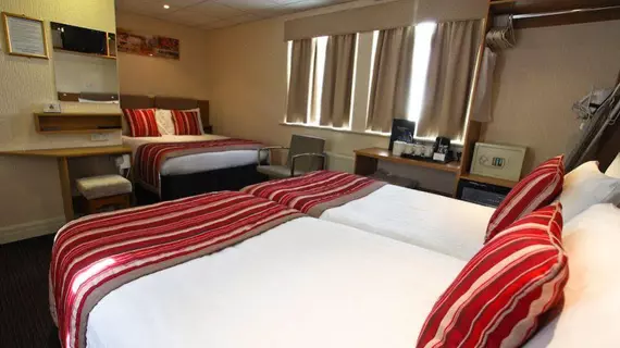 Clifton Court Hotel | Lancashire (kontluk) - Blackpool - Güney Sahili