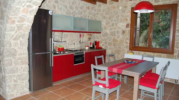 Pyrgos Country Home | Ege Adaları - Rodos Bölgesel Birimi - Rodos