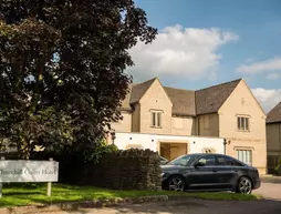 Churchill Court Hotel | Oxfordshire (kontluk) - Witney