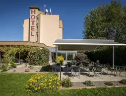 Hotel des Cépages | Bourgogne-Franche-Comte - Jura (bölge) - Arbois