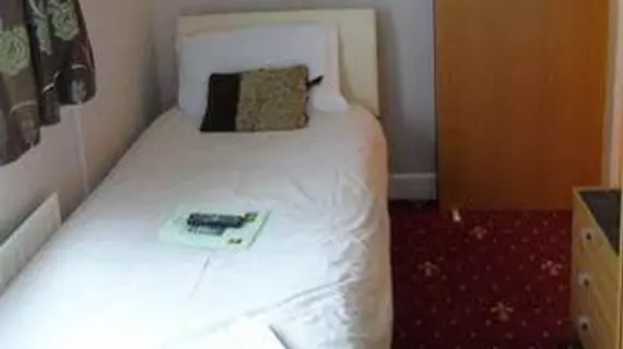 City Park Guest House | Hampshire (kontluk) - Southampton - Ocean Village - Southampton Kent Merkezi