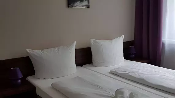 Hotel Pension Eberty | Berlin (ve civarı) - Friedrichshain-Kreuzberg - Friedrichshain