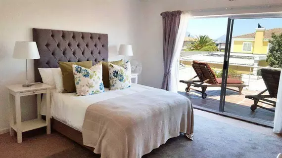 Sunset Lodge Guest House | Western Cape (il) - West Coast DC - Drakenstein - Cape Town (ve civarı) - Cape Town