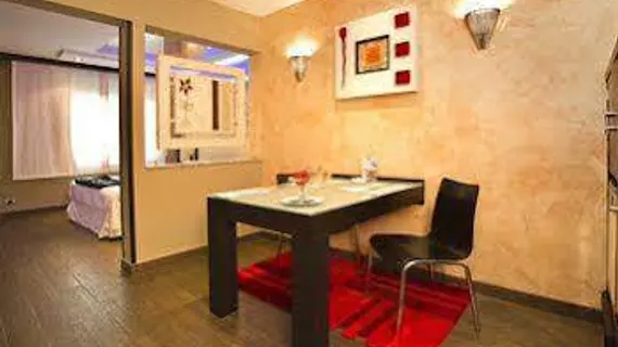 Zouk Hotel | Madrid Özerk Topluluğu - Madrid (ve civarı) - Alcala de Henares