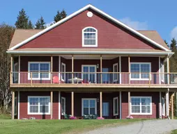 The Fiddle and the Sea Bed and Breakfast | Nova Scotia - Inverness County - Port Hood