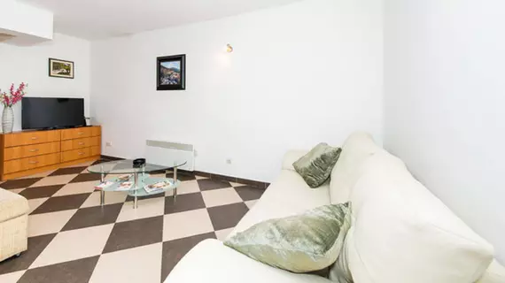 Apartments Mirjana | Dubrovnik-Neretva - Dubrovnik (ve civarı) - Dubrovnik - Lapad - Babin Kuk